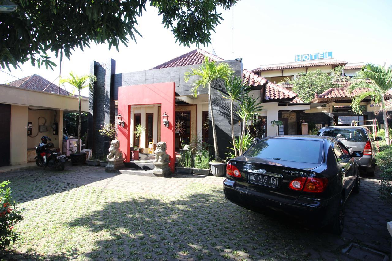 Reddoorz Plus Near Tugu Jogja 2 Yogyakarta Exterior photo